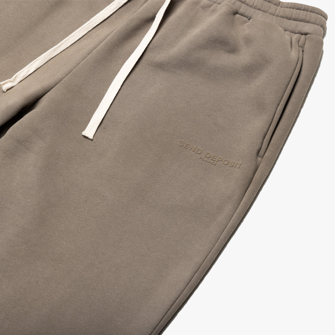 Send Deposit Oak Sweatpant Womens